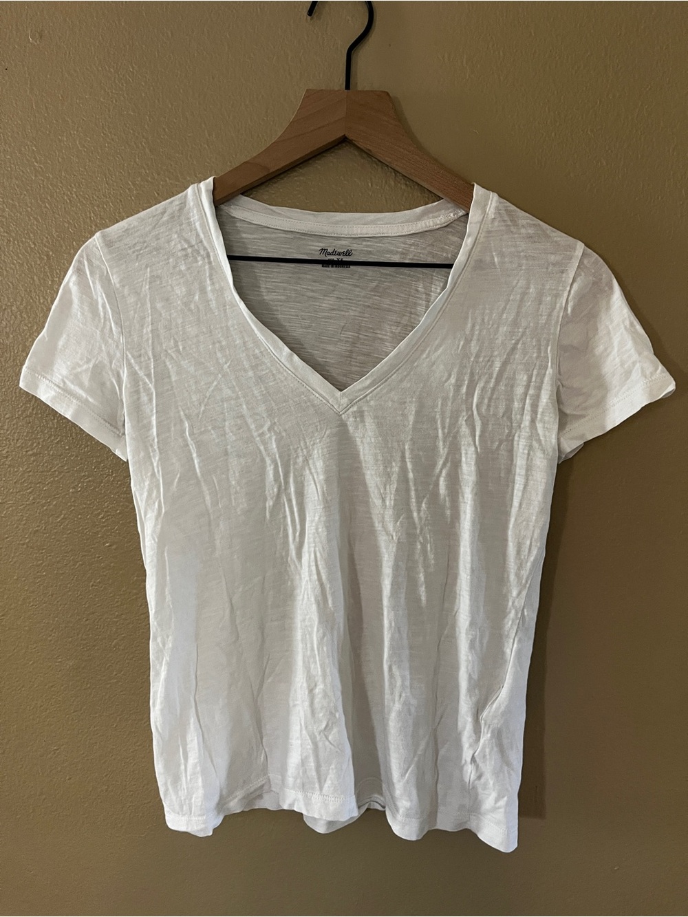 V Neck